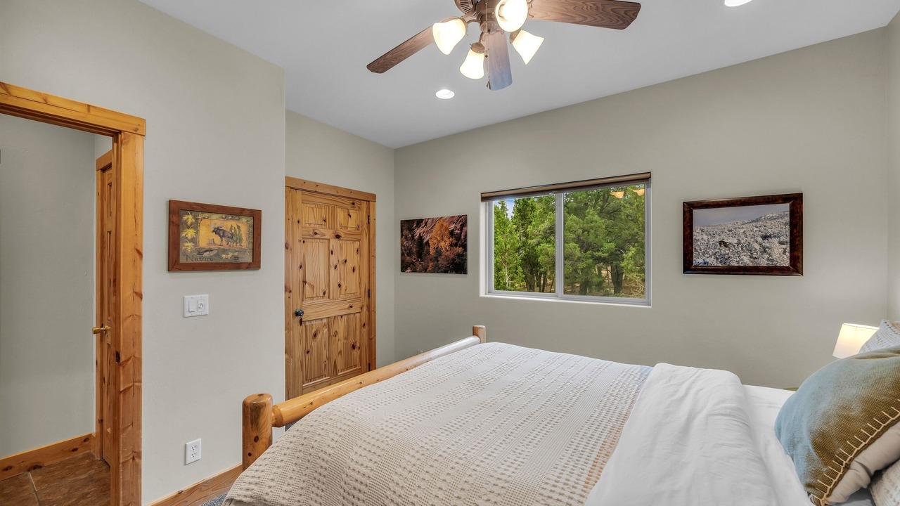 Photo of Bedroom in Zion National Park East Entrance