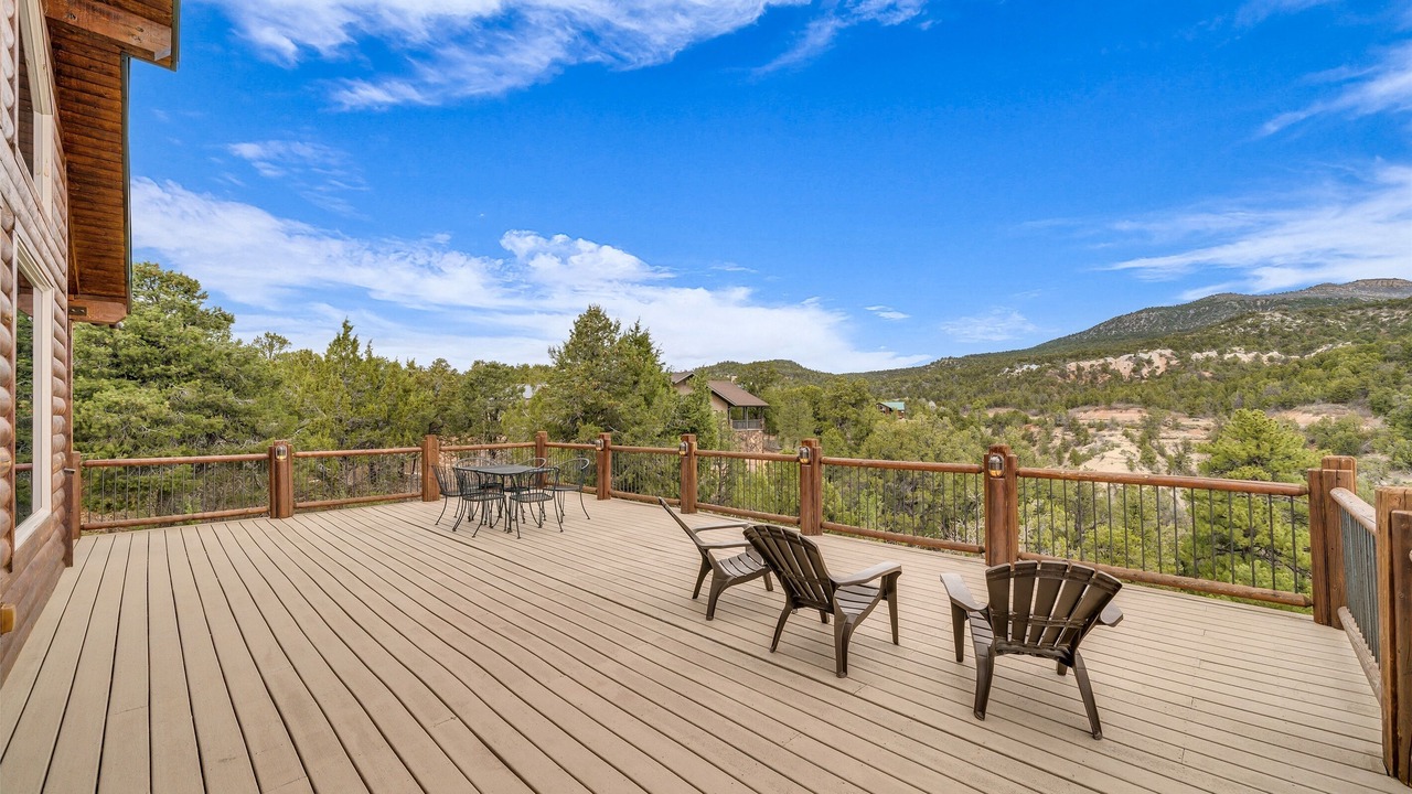 Photo of Patio Balcony in Zion National Park East Entrance