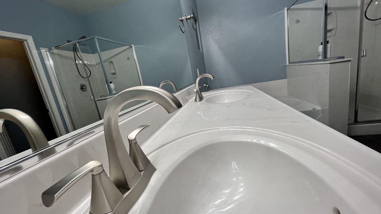 Photo of Bathroom in Enterprise