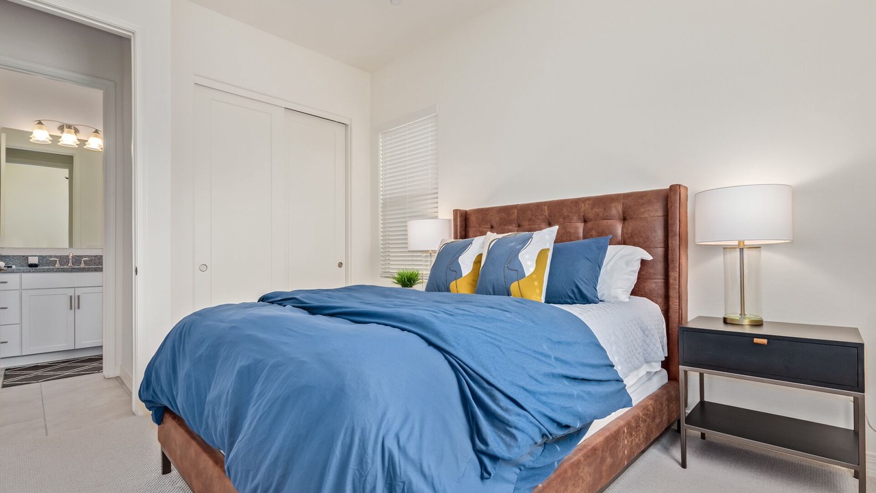 Photo of Bedroom in Cave Creek