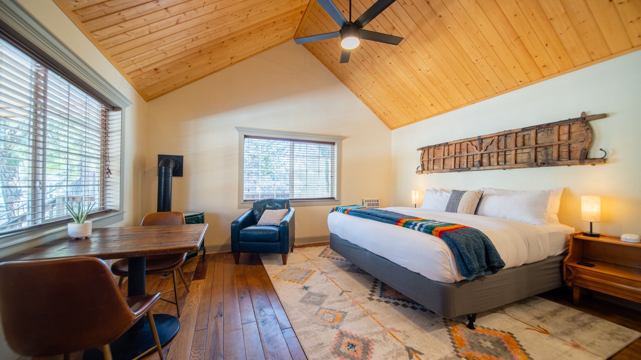 Photo of Bedroom in McCloud