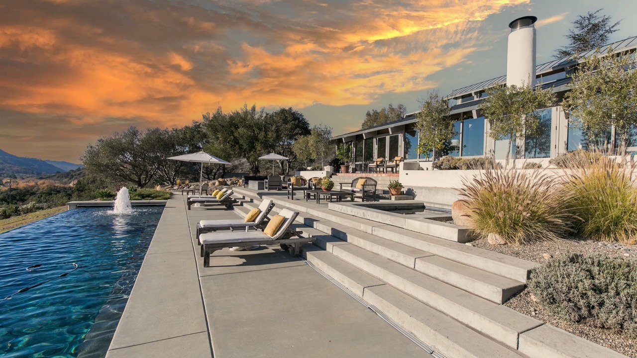 Photo of Outdoor in Monterey