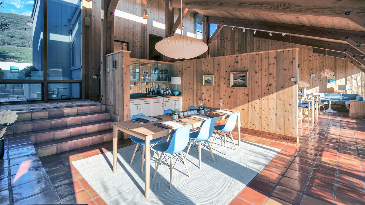 Photo of Outdoor in Monterey
