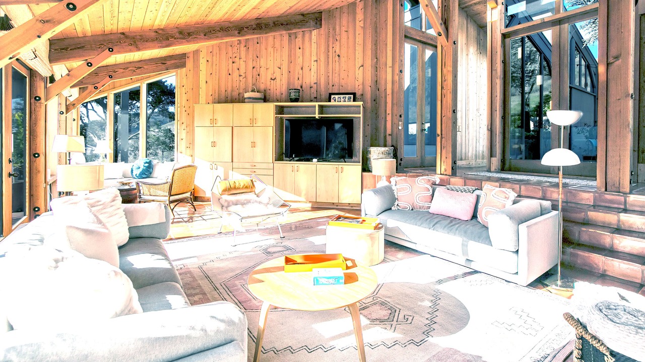Photo of Livingroom in Monterey