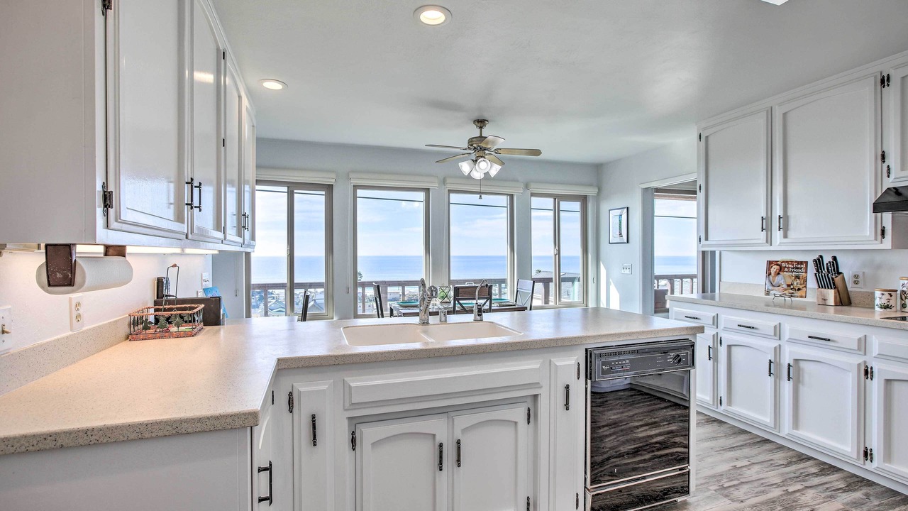 Photo of Kitchen in Cayucos