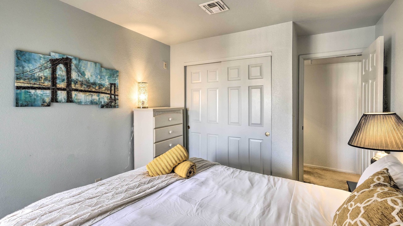 Photo of Bedroom in Laughlin