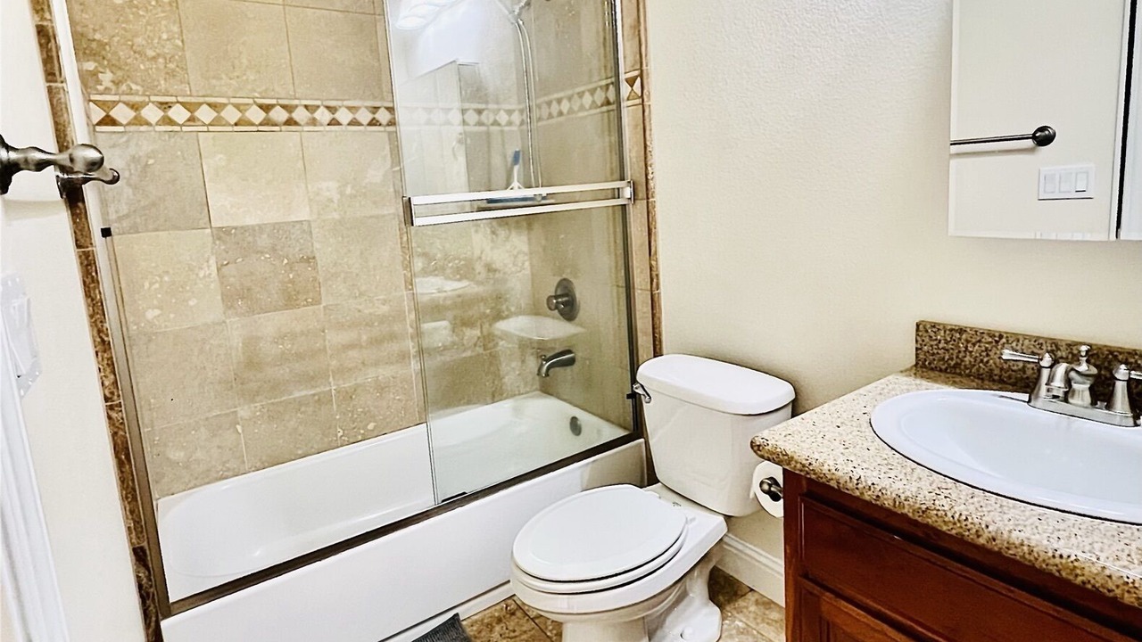 Photo of Bathroom in Mountain View Estates