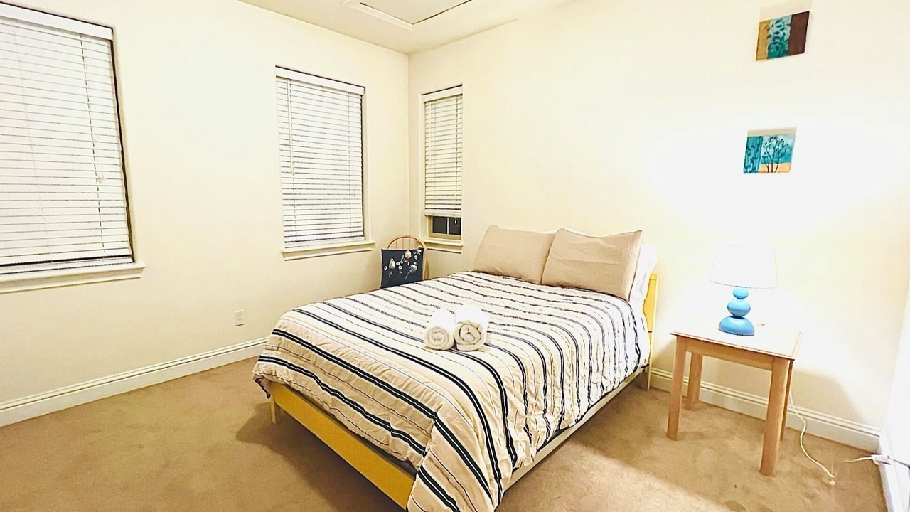 Photo of Bedroom in Mountain View Estates