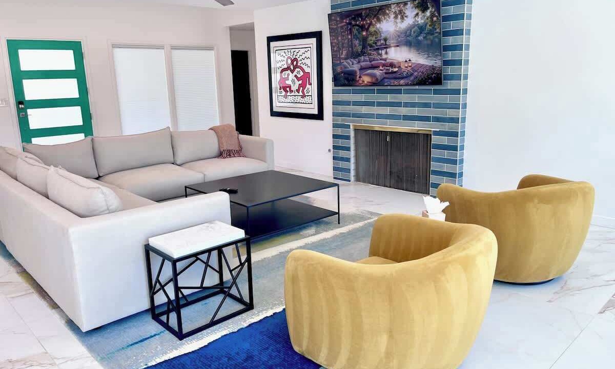 Photo of Livingroom in Indian Canyon
