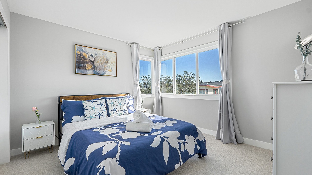 Photo of Bedroom in Westlake