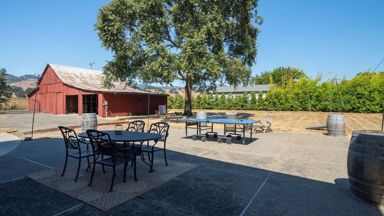 Photo of Others in Sonoma