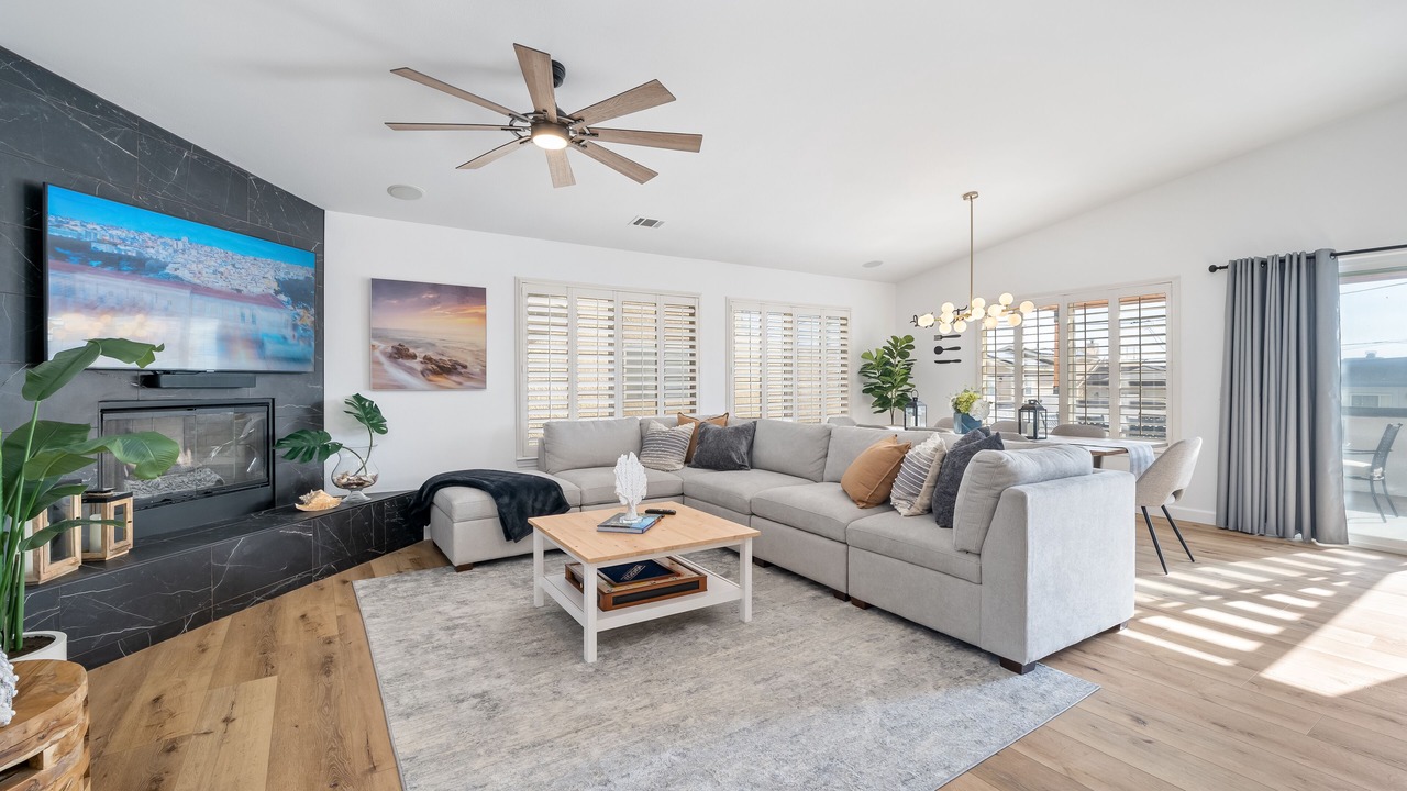 Photo of Livingroom in Oceano
