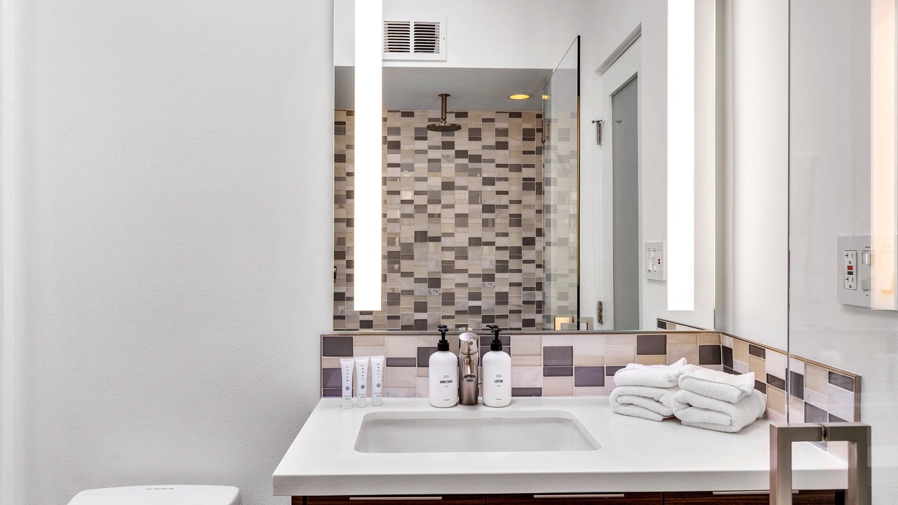 Photo of Bathroom in Sunmor