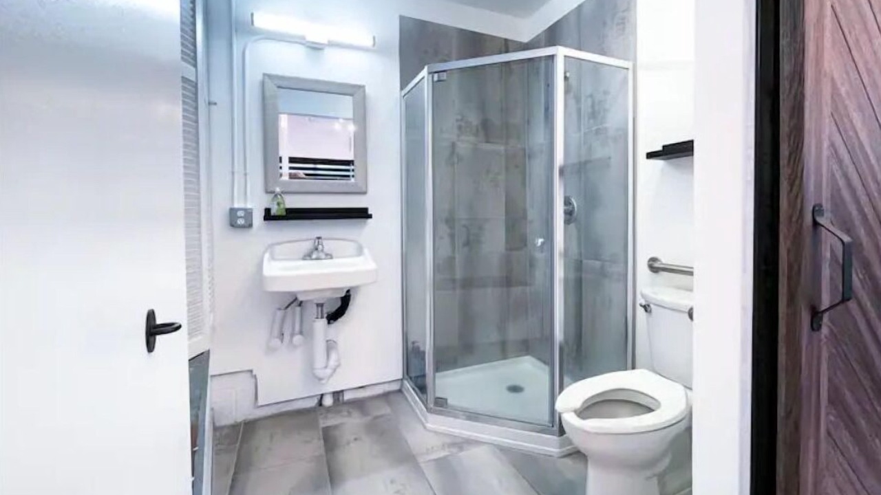 Photo of Bathroom in Camp Verde