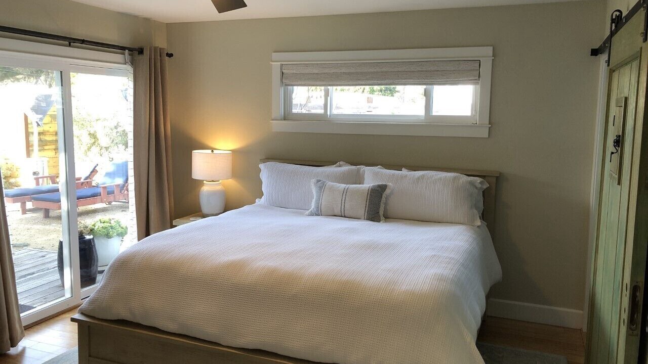 Photo of Bedroom in Baywood Park