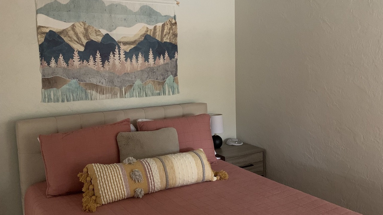 Photo of Bedroom in Greenwood