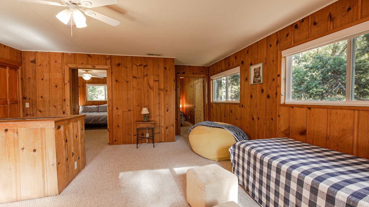Photo of Bedroom in Twain Harte