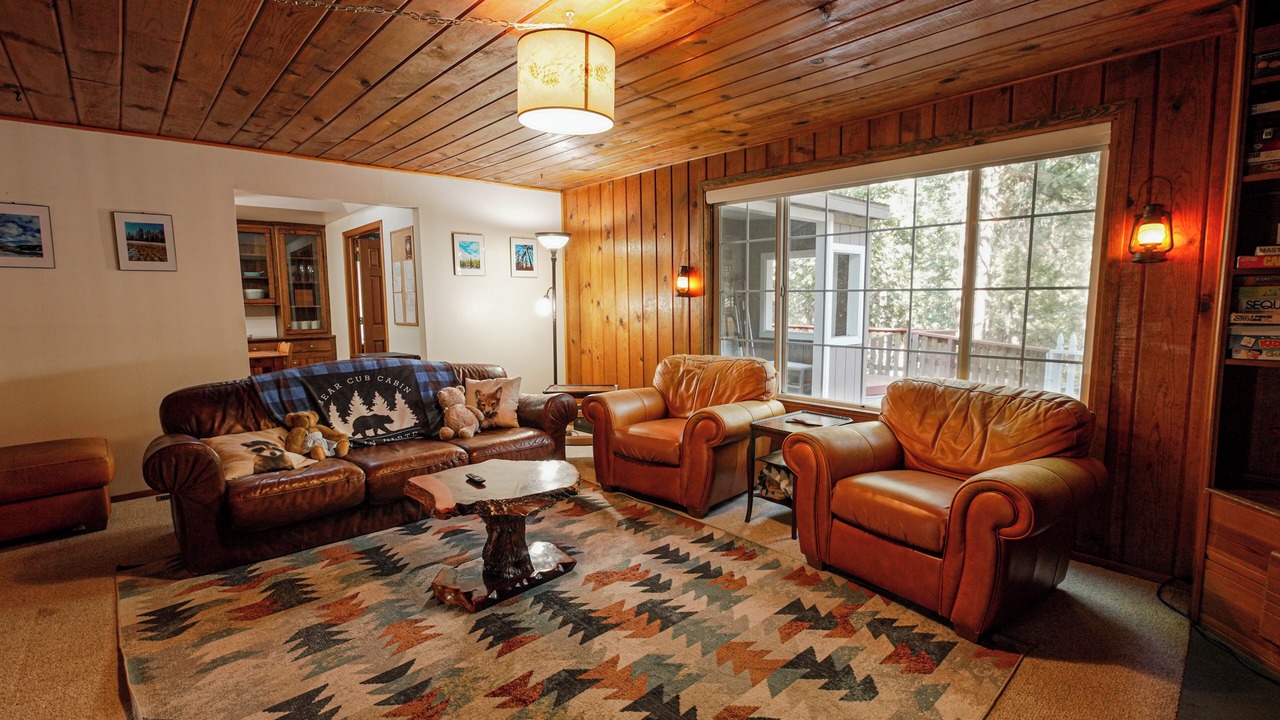 Photo of Livingroom in Twain Harte