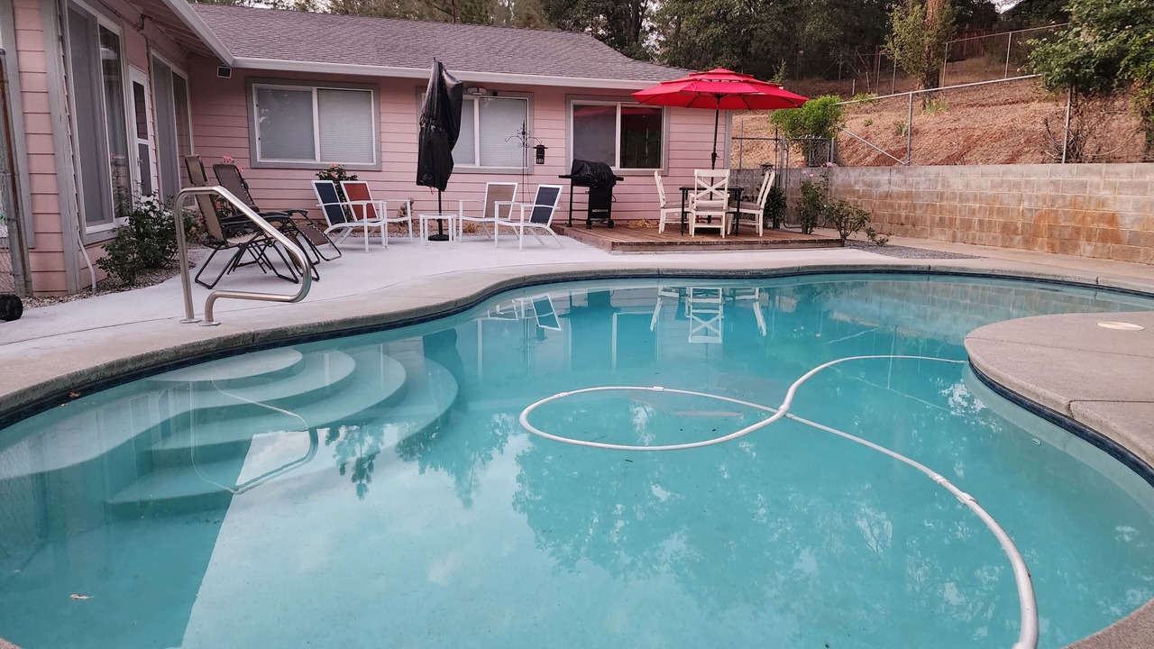Photo of Outdoor in Weaverville