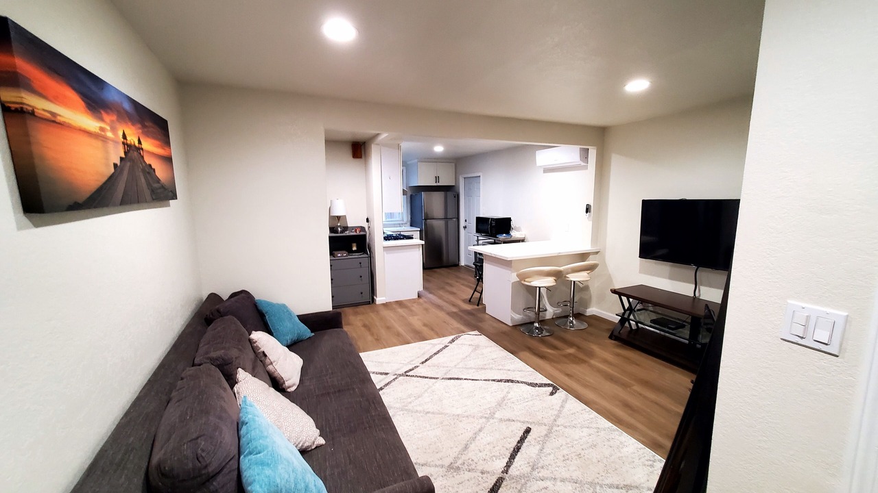 Photo of Livingroom in Concord