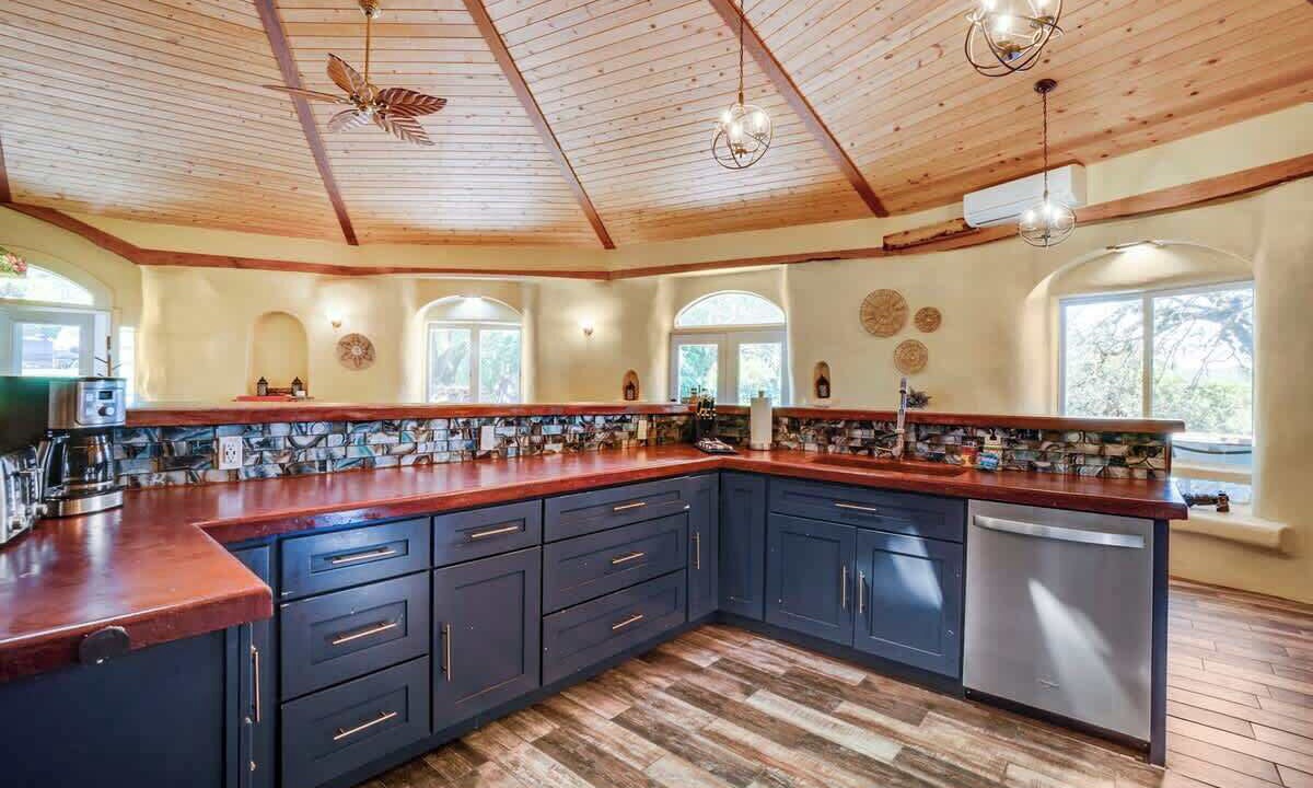 Photo of Kitchen in Benbow