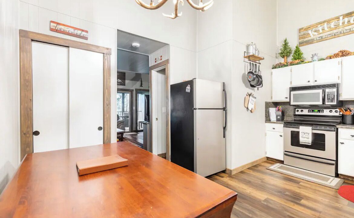Photo of Kitchen in Pinecrest