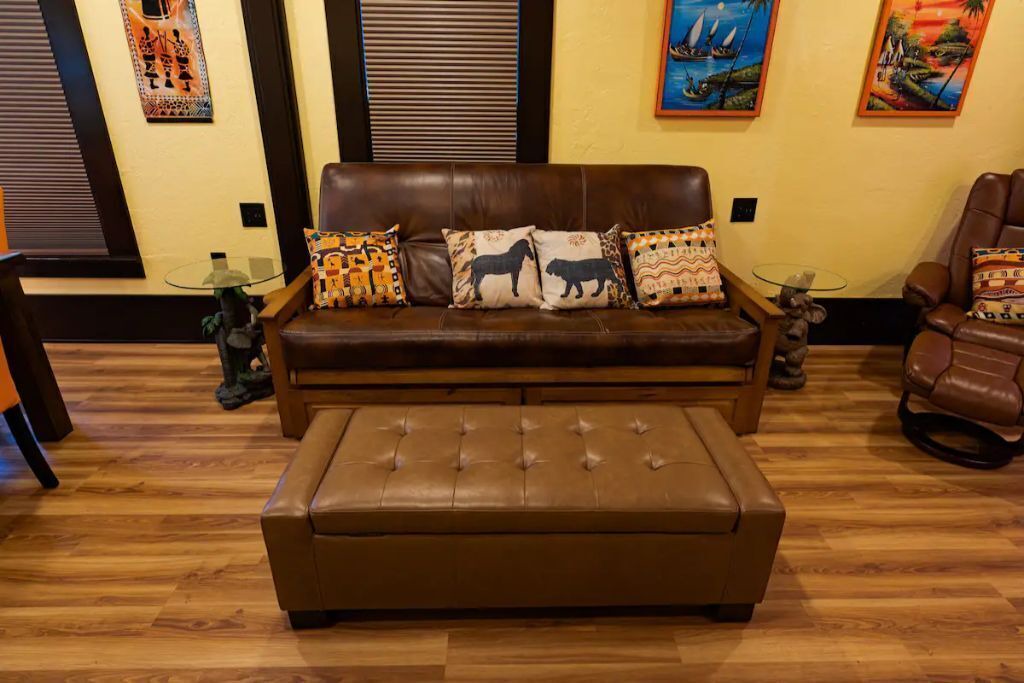 Photo of Livingroom in Eastside