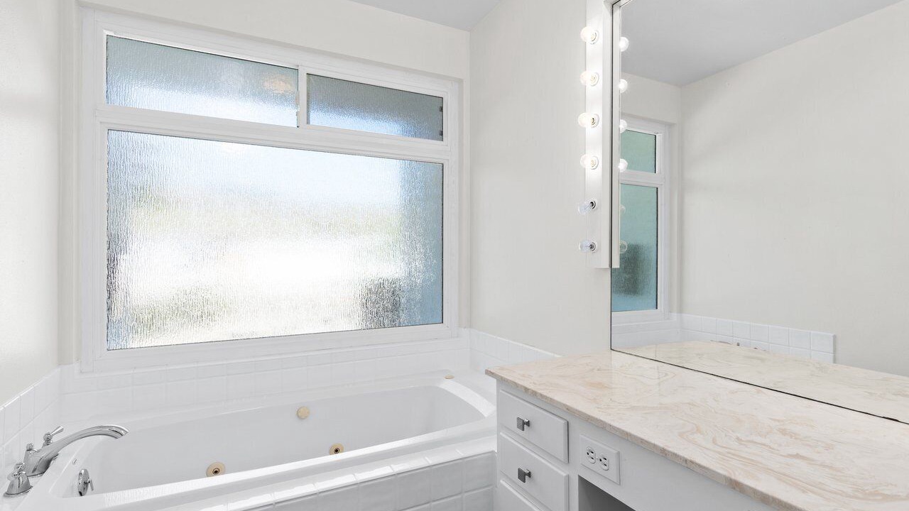 Photo of Bathroom in Serra Mesa