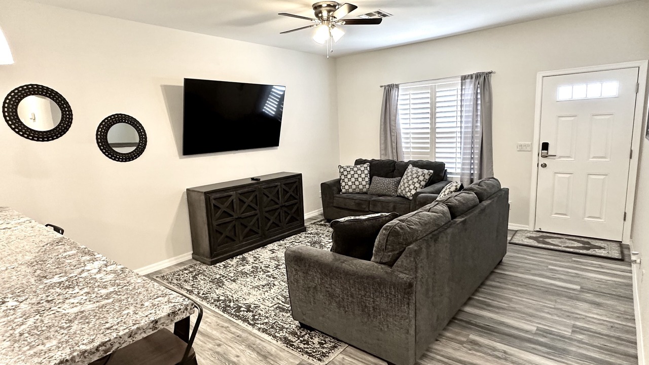 Photo of Livingroom in Holiday Shores