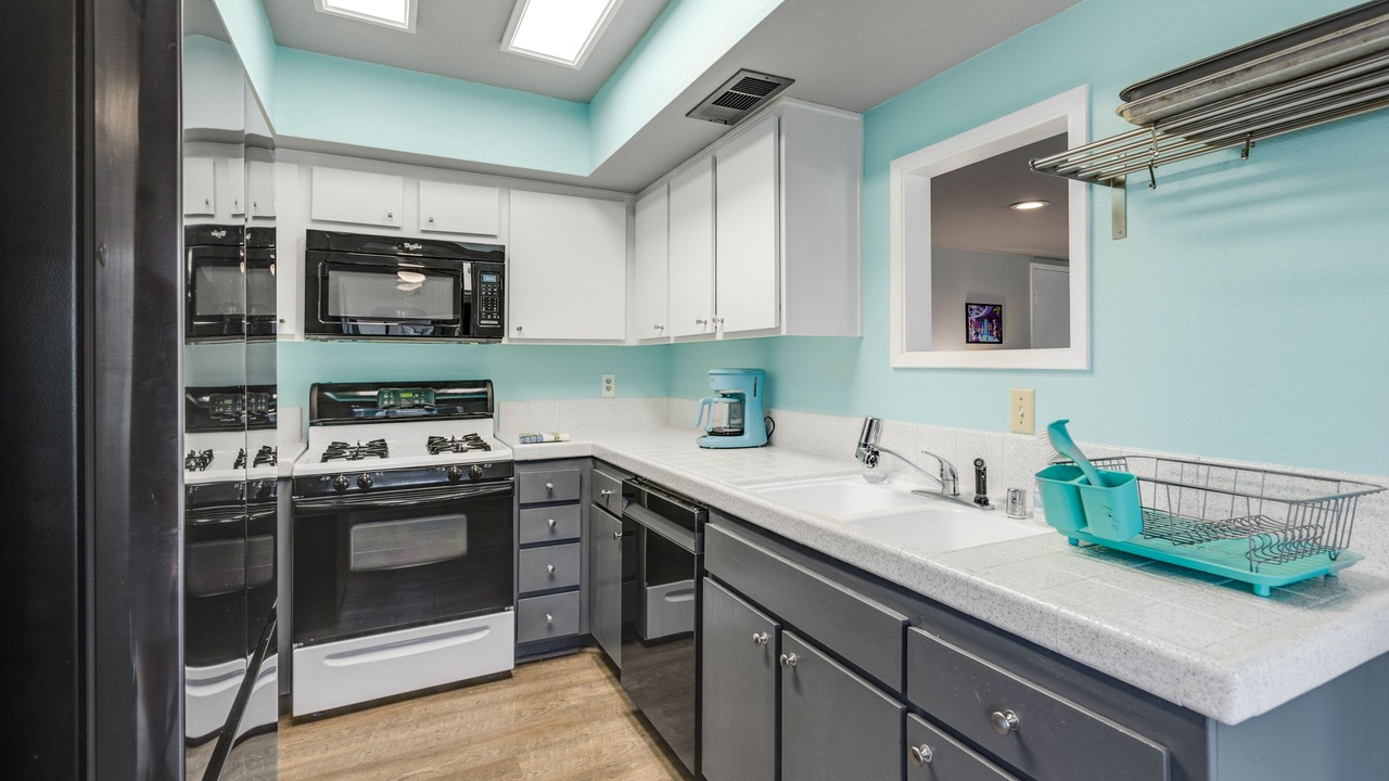 Photo of Kitchen in Cathedral City
