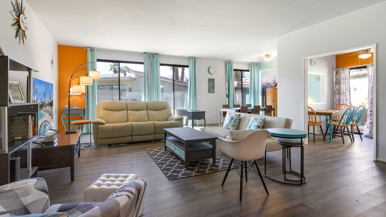 Photo of Livingroom in Cathedral City