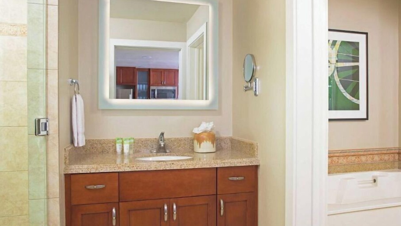 Photo of Bathroom in Desert Ridge