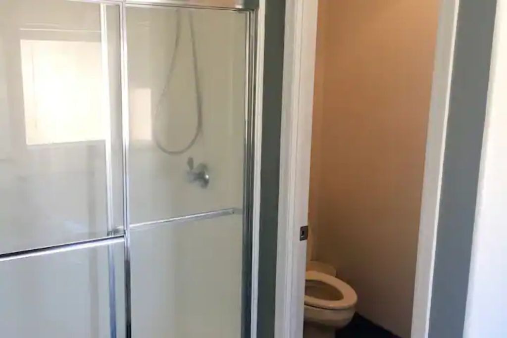 Photo of Bathroom in Lone Pine