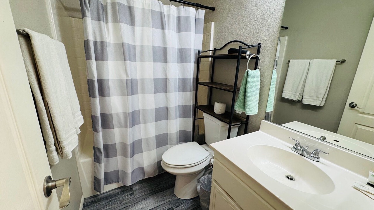 Photo of Bathroom in Mesquite