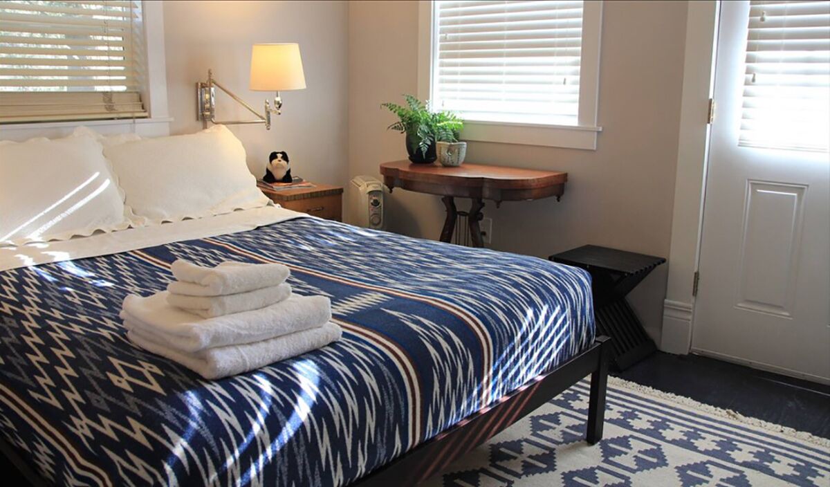 Photo of Bedroom in Woodlawn