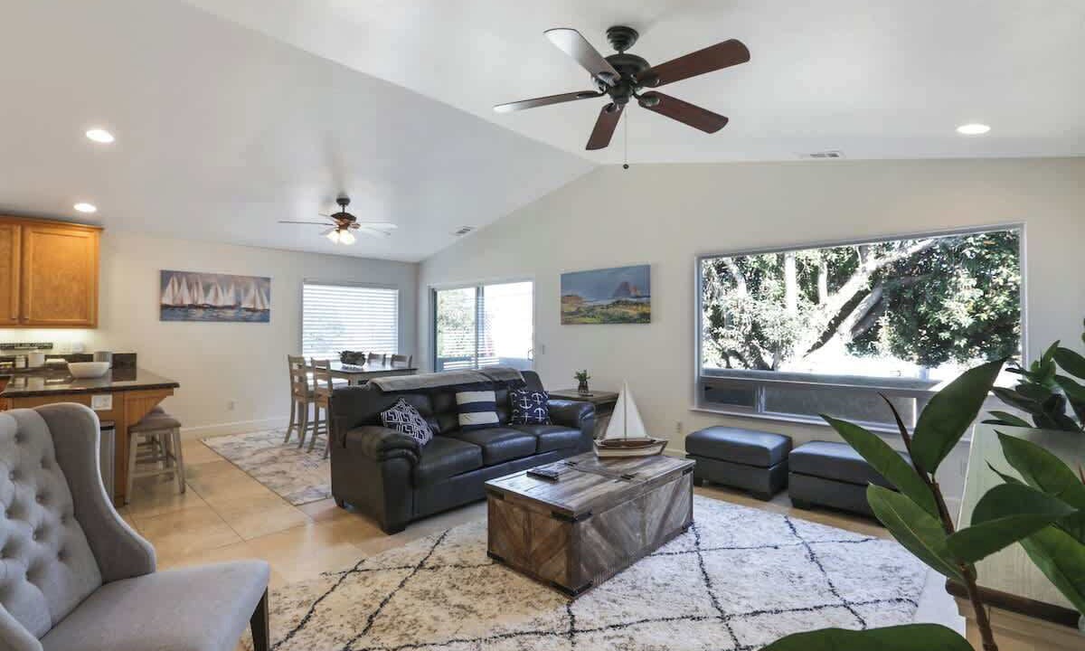 Photo of Livingroom in Morro Bay