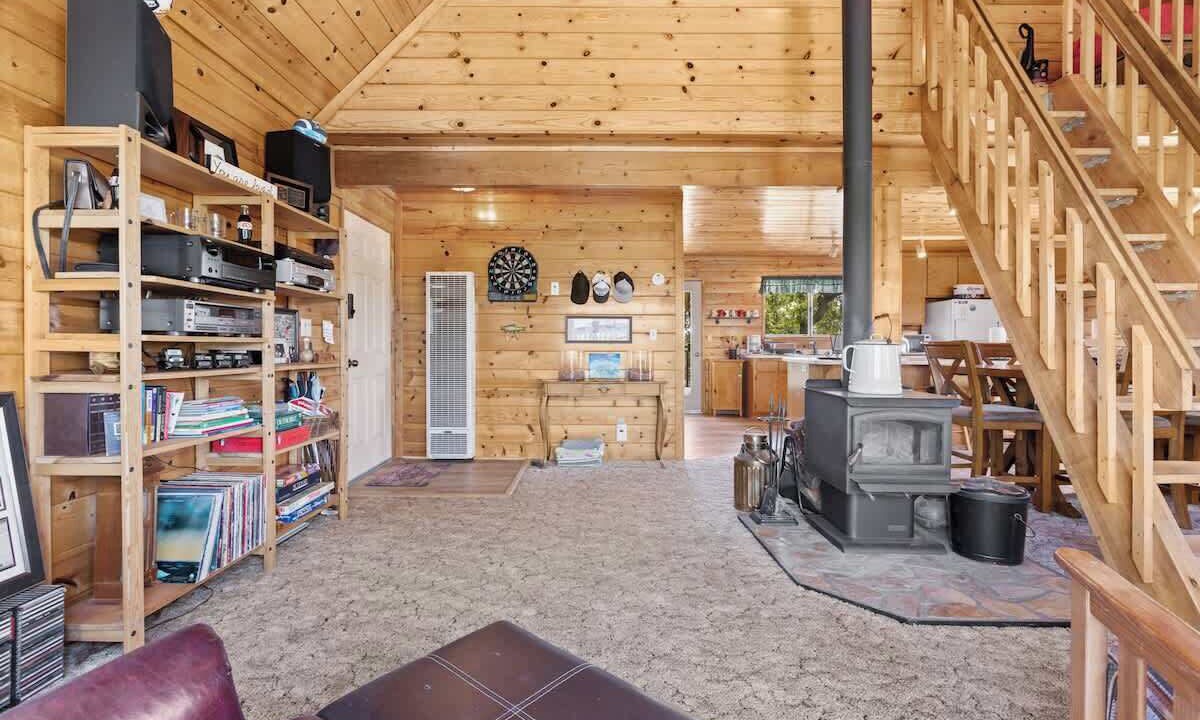 Photo of Livingroom in Oak Shores