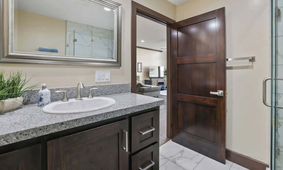 Photo of Bathroom in Visalia