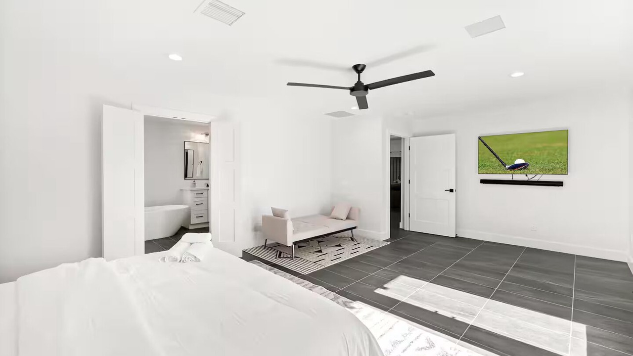 Photo of Bedroom in Rancho Saguaro
