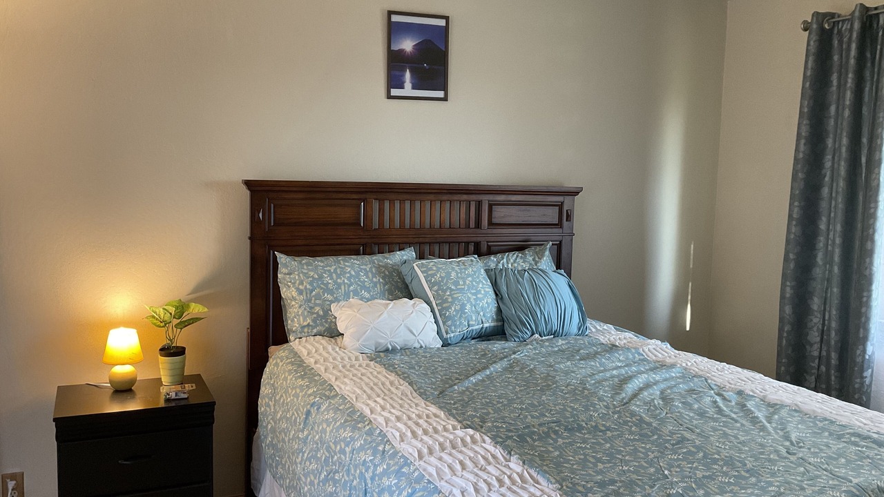 Photo of Bedroom in Oakley