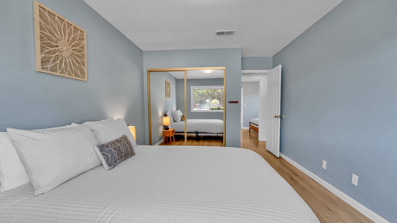 Photo of Bedroom in Centerville
