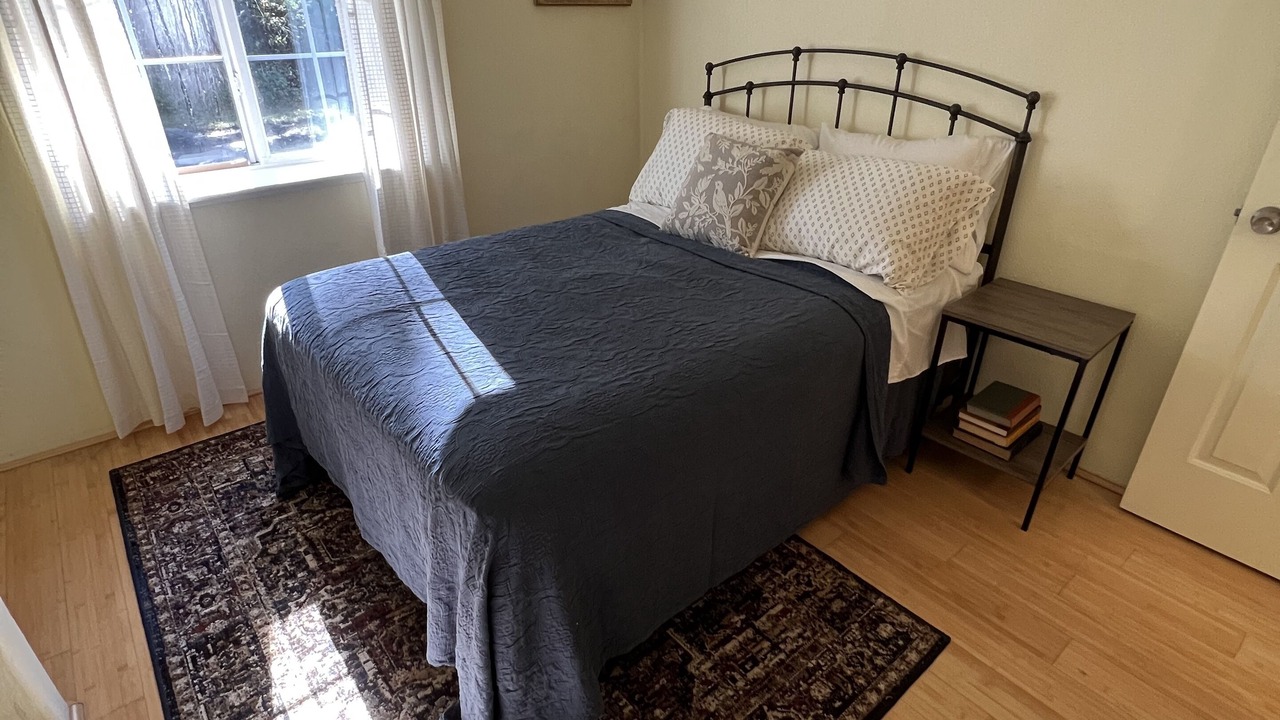 Photo of Bedroom in Crescent City