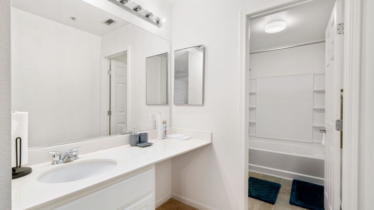 Photo of Bathroom in North Natomas