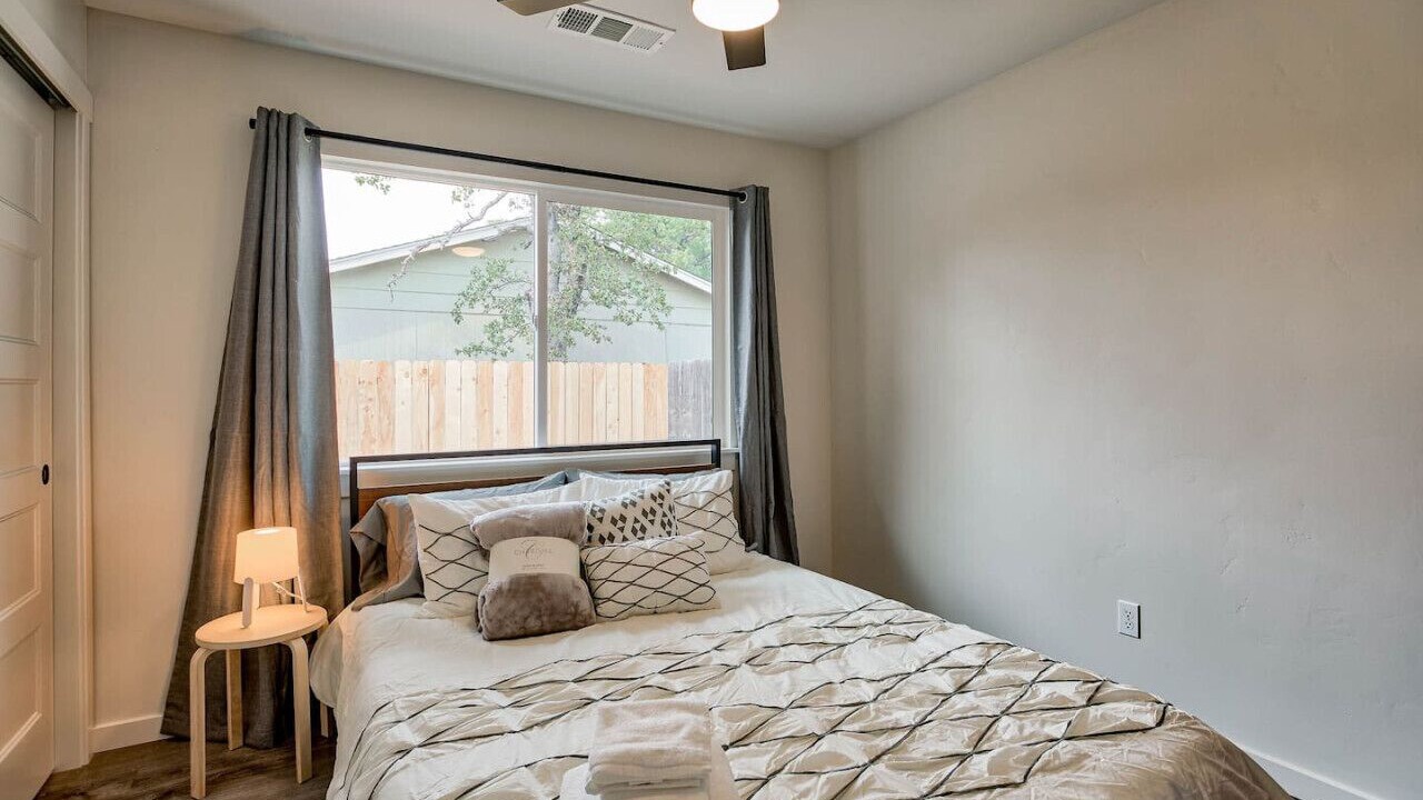 Photo of Bedroom in Redding
