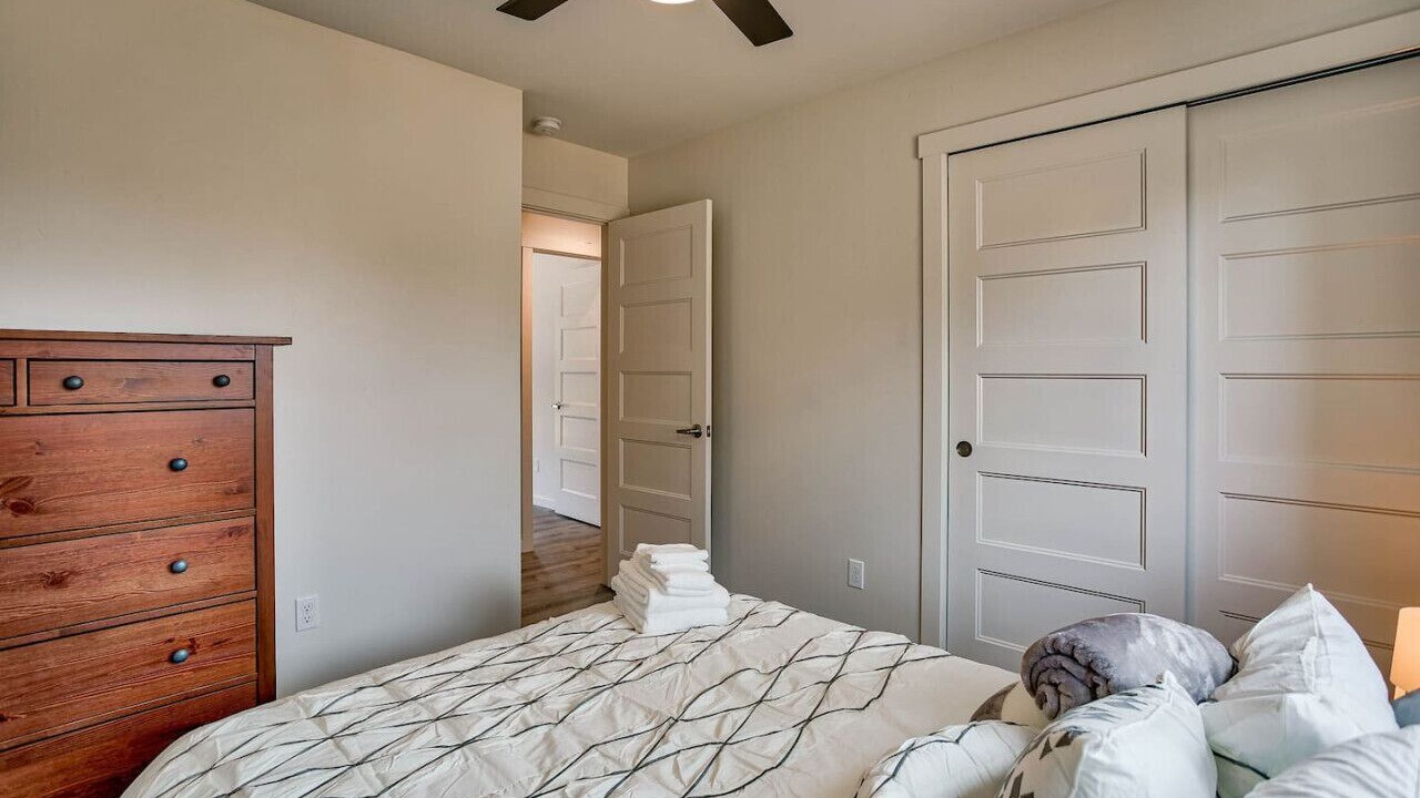 Photo of Bedroom in Redding