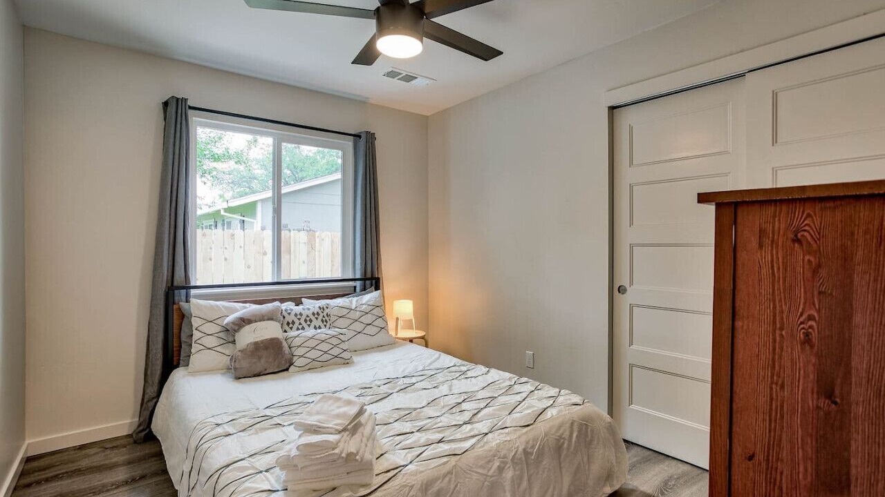 Photo of Bedroom in Redding