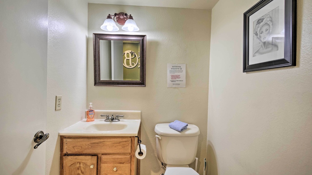 Photo of Bathroom in Lincoln Acres
