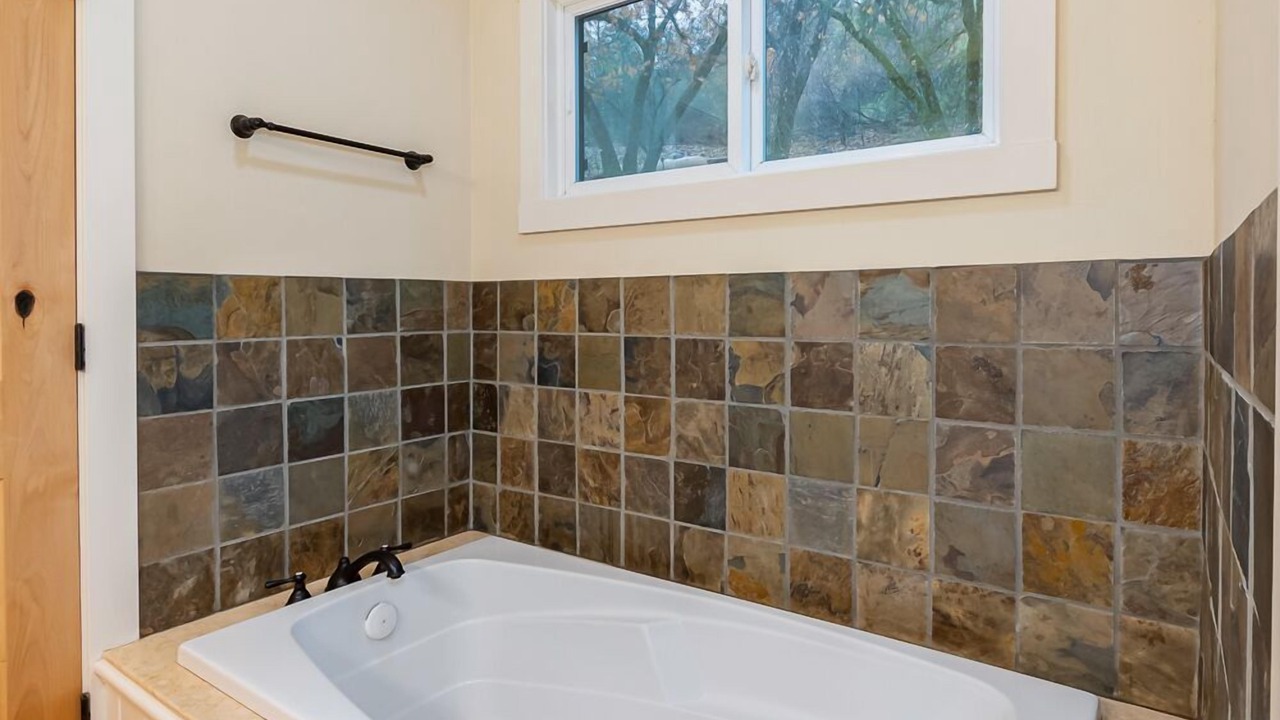 Photo of Bathroom in Forest Meadows