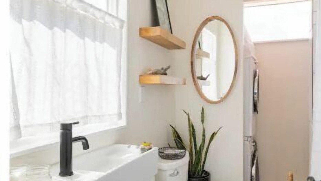 Photo of Bathroom in Yucca Valley