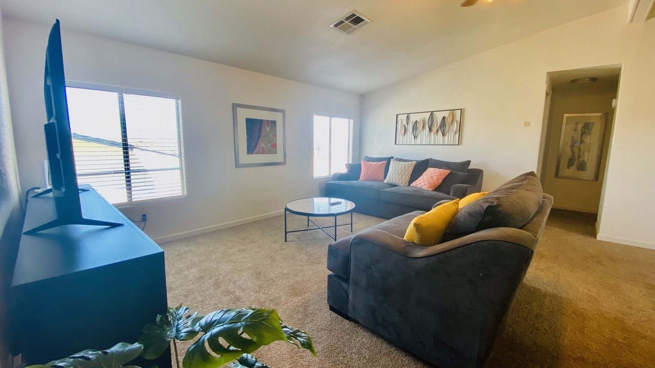 Photo of Livingroom in Meadview